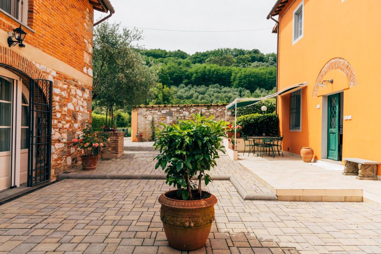 Tenuta San Giovanni Lucca - Borgo Del Locumone Exterior foto